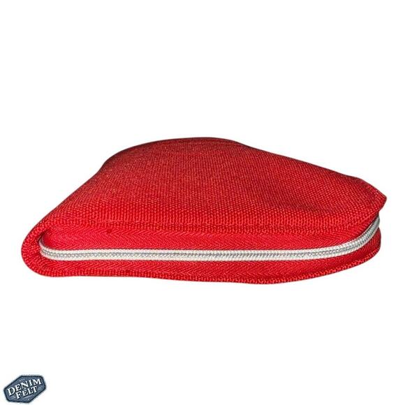 Christian Dior Beauté Red Canvas Travel Cosmetic Pouch – Embossed CD Logo | NEW - Picture 4 of 11